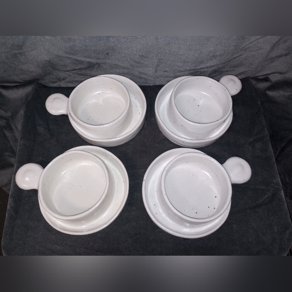Vintage Other - Vintage Set of 4 Handmade Ceramic Soup and Cracker  Dishes